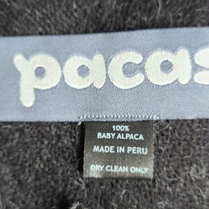 Pacas 100% Baby Alpace Throw Gray on one side Black on the other